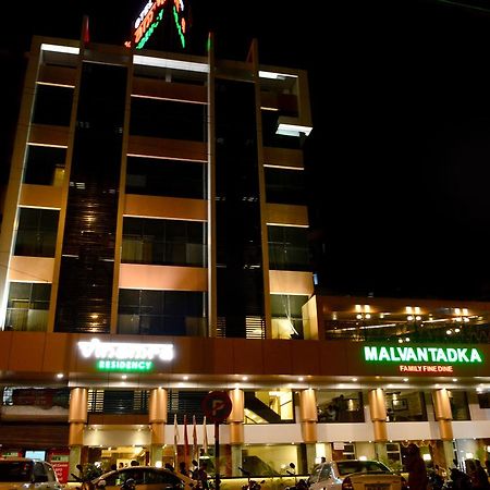 Treebo Trend Vinamra Residency Hotel Navi Mumbai Buitenkant foto